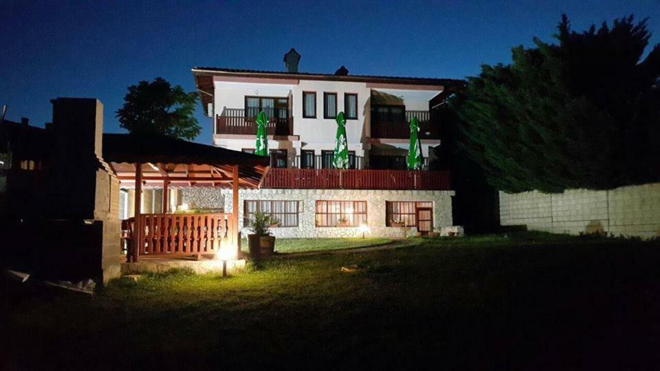 Holiday Home Paulovnia Asparuchovo Exteriér fotografie